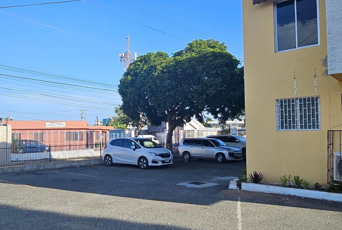 Fourth image of 6- Lady Musgrave in Kingston 5, St. Andrew, Jamaica - property is For Sale