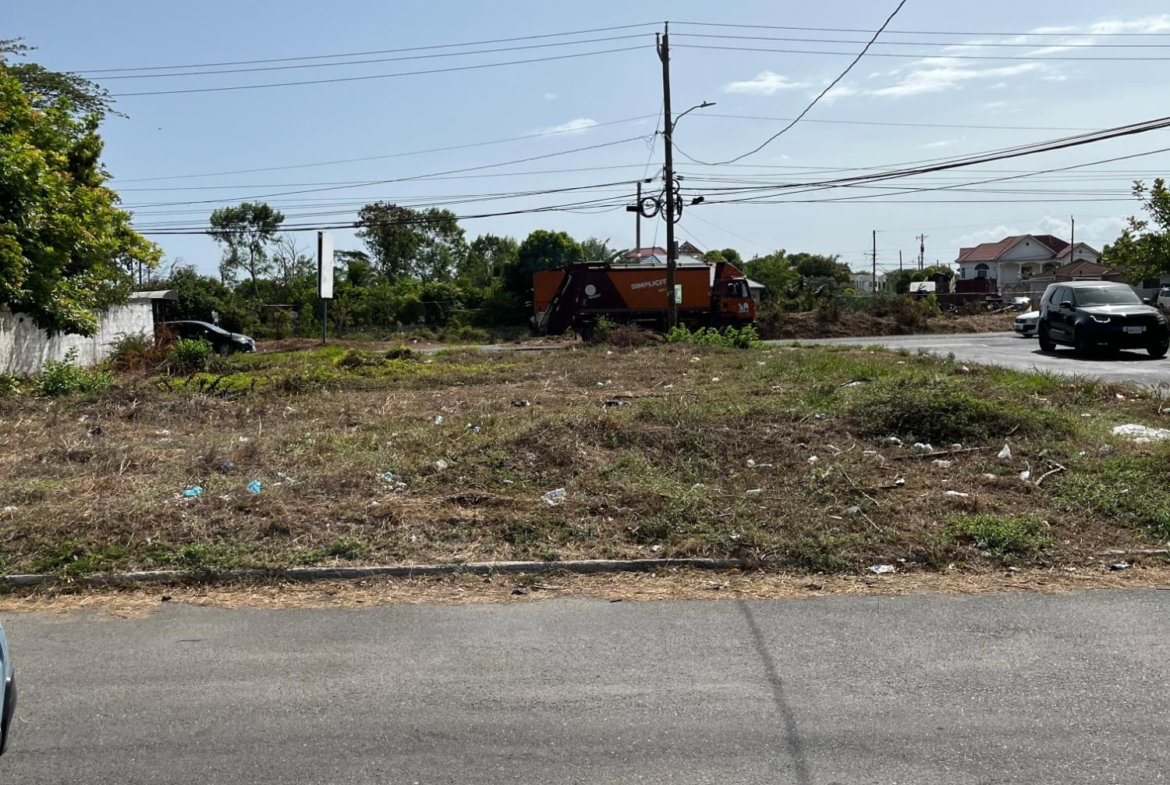 Sixth image of 317 Meadowvale Drive Gregory in Gregory Park, St. Catherine, Jamaica - property is For Sale