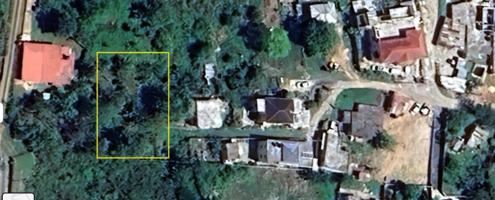 Second image of Bonnito Crescent in Mandeville, Manchester, Jamaica - property is For Sale