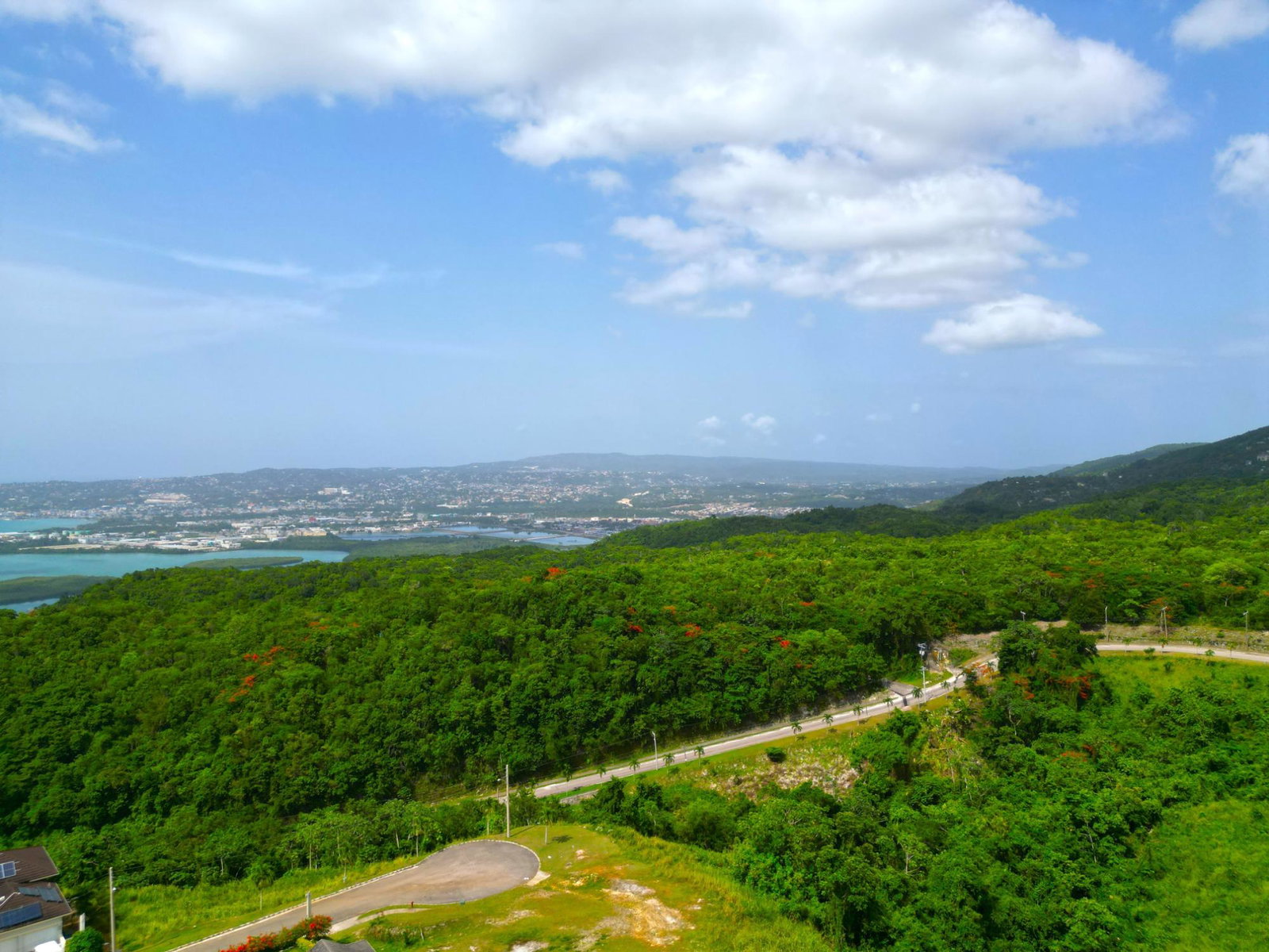 Tenth image of 98 Reading Heights in Montego Bay, St. James, Jamaica - property is For Sale