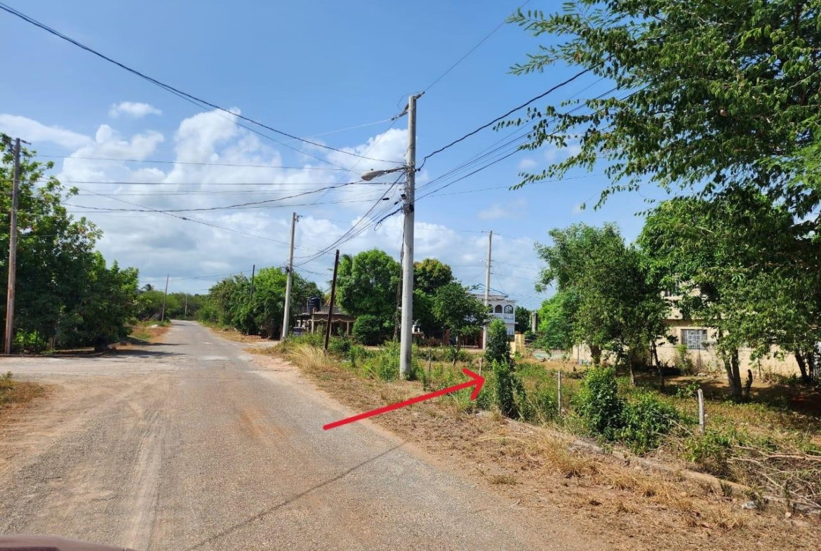 Sixth image of Rose Avenue, St. Johns he in Spanish Town, St. Catherine, Jamaica - property is For Sale