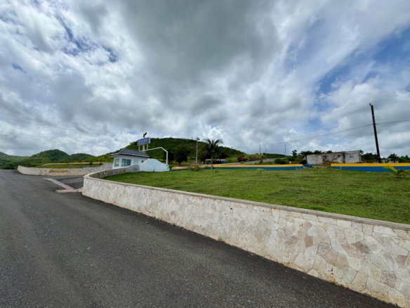 First image of 33 Chanteclaire Avenue in Red Hills, St. Andrew, Jamaica - property is For Sale