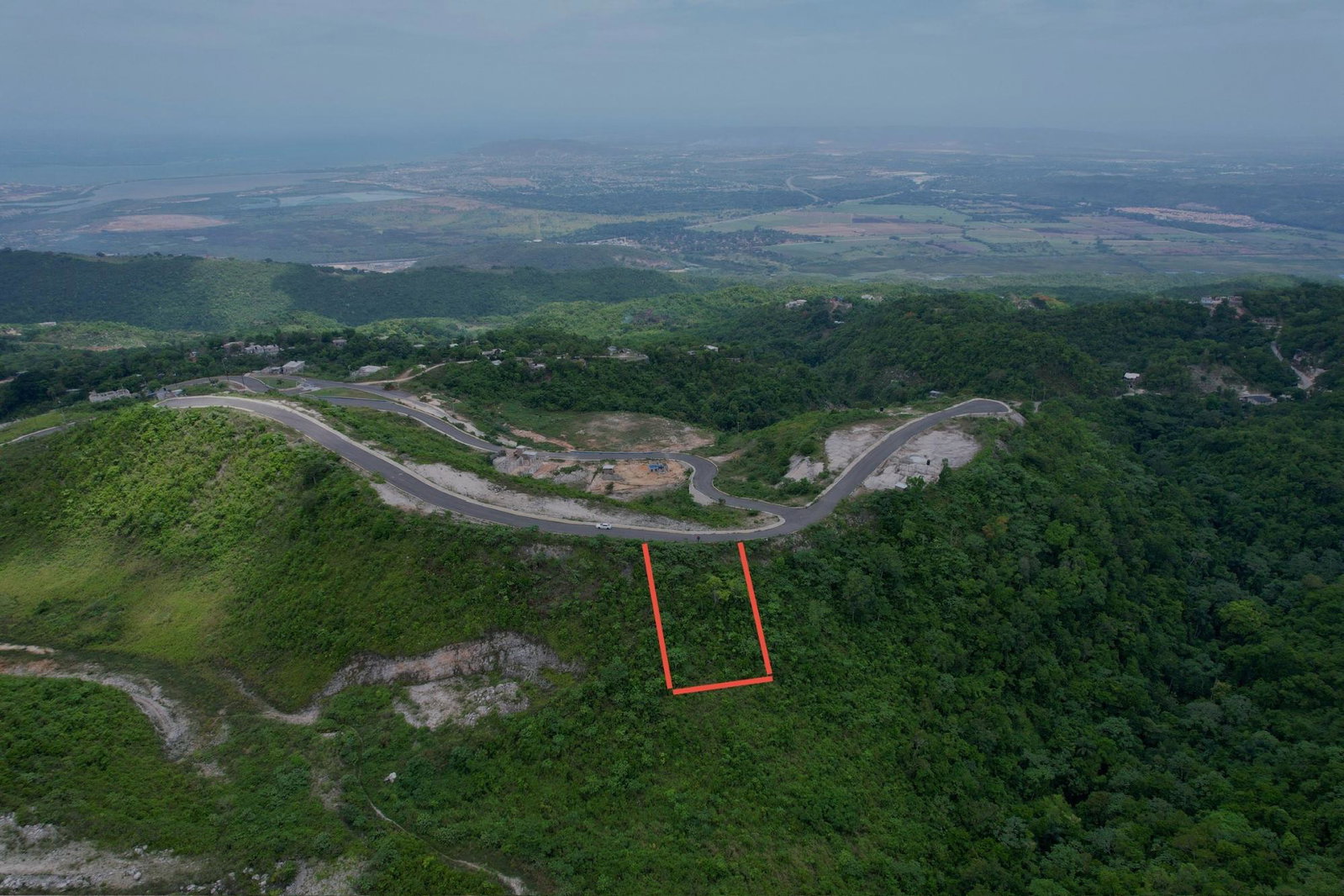 Eighth image of 33 Chanteclaire Avenue in Red Hills, St. Andrew, Jamaica - property is For Sale