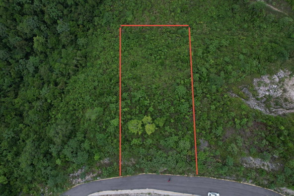 Tenth image of 33 Chanteclaire Avenue in Red Hills, St. Andrew, Jamaica - property is For Sale