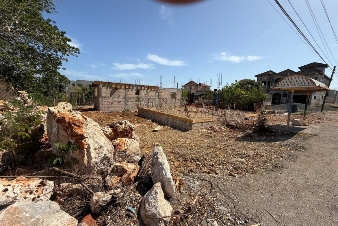Fifth image of 114 Elfin Close, Hellshire, s in HELLSHIRE HILLS, St. Catherine, Jamaica - property is For Sale