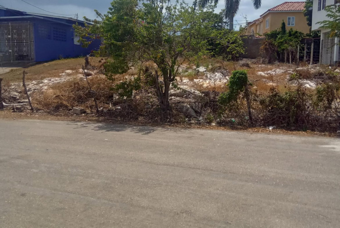 Fourth image of West Loop Road Mango Walk in Montego Bay, St. James, Jamaica - property is For Sale