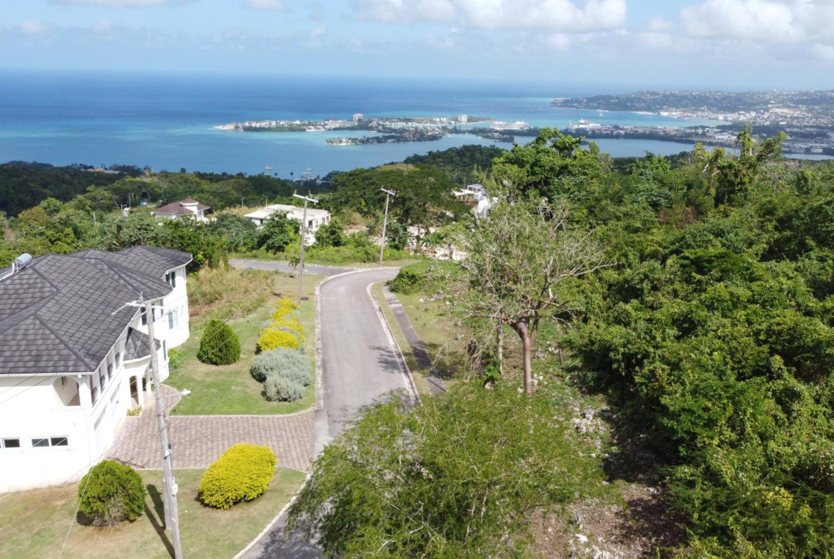Seventeenth image of Reading Heights in Montego Bay, St. James, Jamaica - property is For Sale
