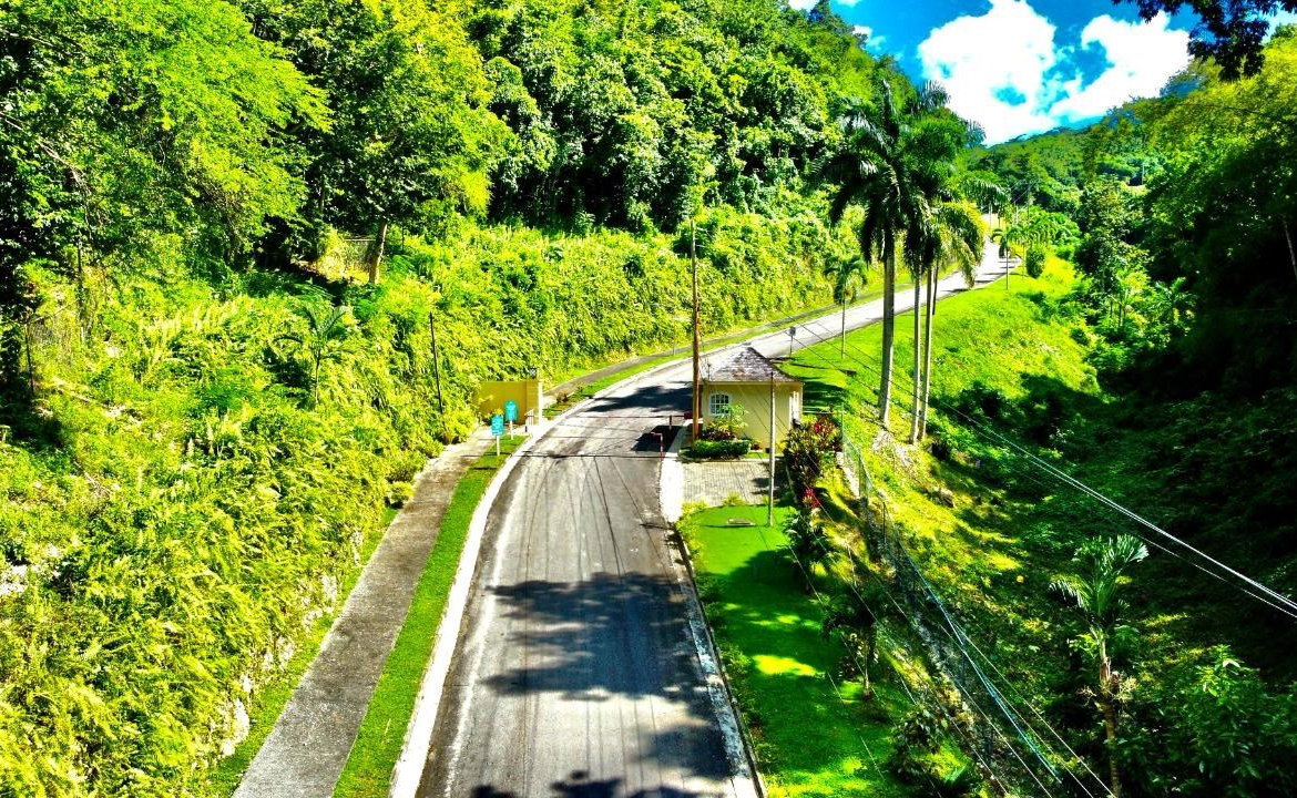 Twenty-Third image of Reading Heights in Montego Bay, St. James, Jamaica - property is For Sale