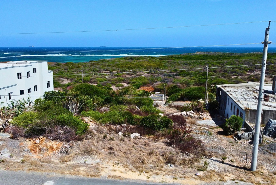 Fifth image of 13 Sting Ray Avenue in HELLSHIRE HILLS, St. Catherine, Jamaica - property is For Sale