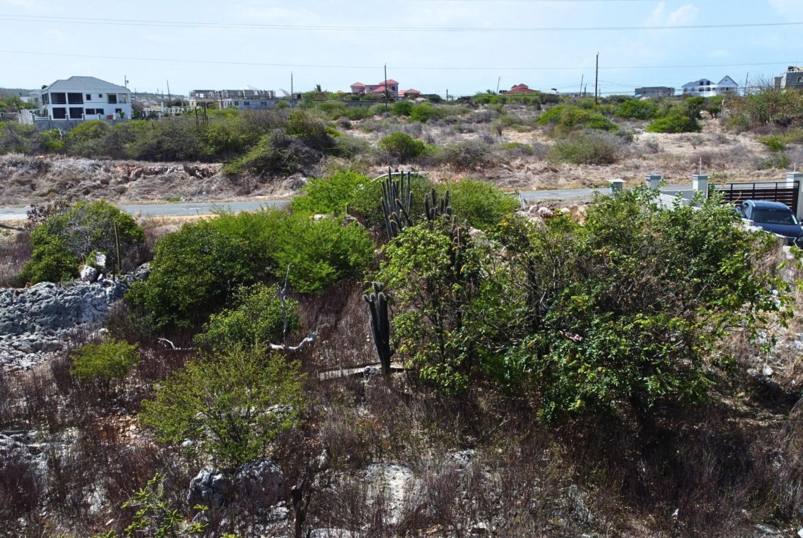 Eighth image of 13 Sting Ray Avenue in HELLSHIRE HILLS, St. Catherine, Jamaica - property is For Sale