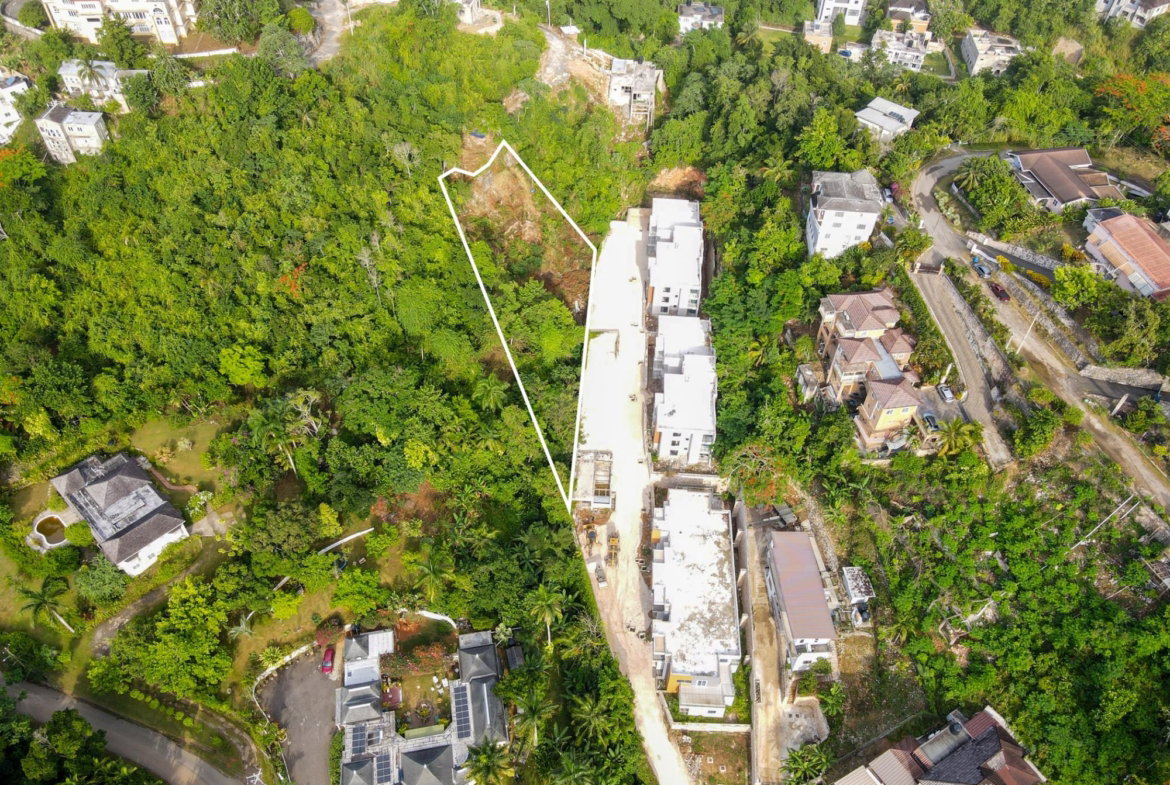 Eleventh image of 7 Crystal Way in Kingston 9, St. Andrew, Jamaica - property is For Sale