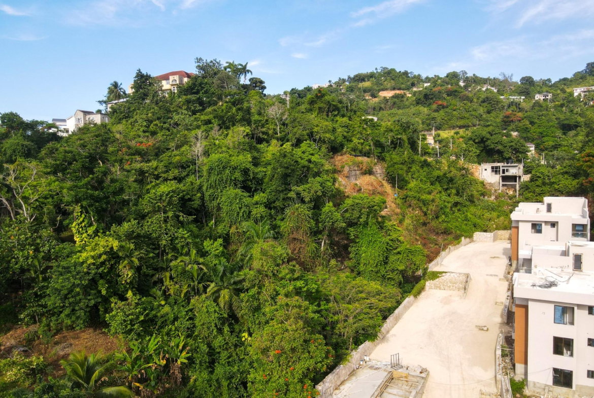 Ninth image of 7 Crystal Way in Kingston 9, St. Andrew, Jamaica - property is For Sale