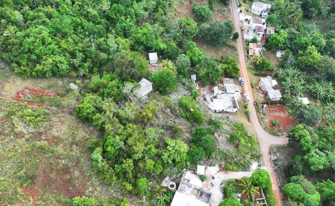 Seventh image of Wilberforce Browns Town in Wilberforce, St. Ann, Jamaica - property is For Sale