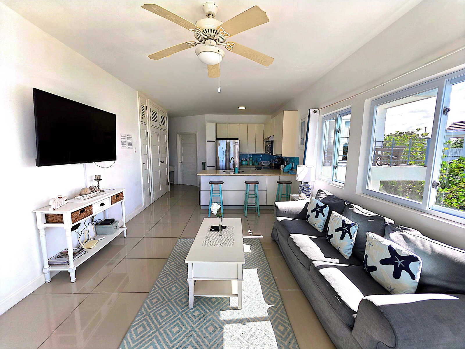 Seaside-2-Bedroom-Apartment-for-Rent-at-The-Waves-St.-Mary-Jamaica Second image of Main Street in Tower Isle, St. Mary, Jamaica - property is For Rent