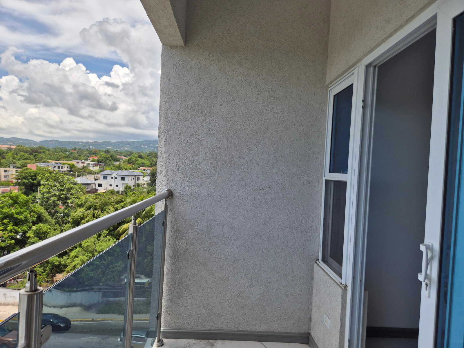 Sky-View-Luxury-Apartments-for-Rent-in-Kingston-6-Jamaica-Modern-3rd-Floor-Apartment Fourth image of 19-2 Hibiscus Drive in Kingston 6, St. Andrew, Jamaica - property is For Rent