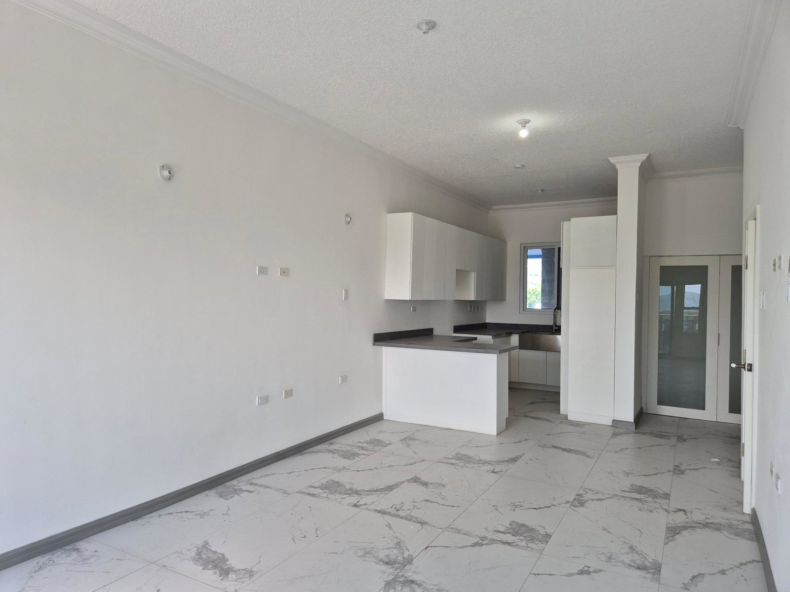 Sky-View-Luxury-Apartments-for-Rent-in-Kingston-6-Jamaica-Modern-3rd-Floor-Apartment Sixth image of 19-2 Hibiscus Drive in Kingston 6, St. Andrew, Jamaica - property is For Rent