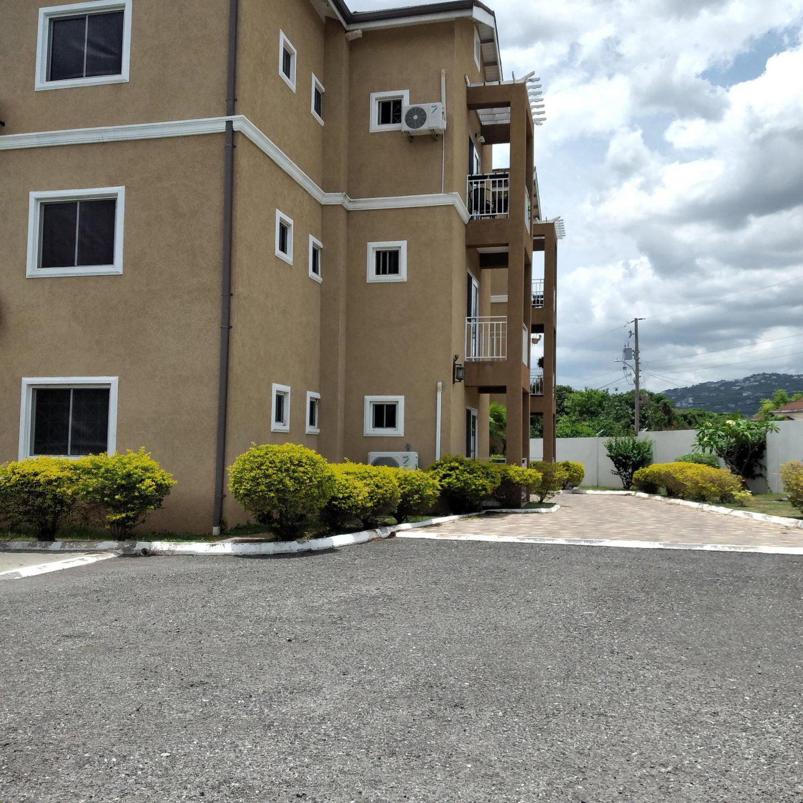 Spacious-1-Bedroom-Apartment-for-Sale-in-St.-Andrew-Jamaica-26-19a-Merrivale-Close Thirteenth image of 26-19a Merrivale Close in Kingston 8, St. Andrew, Jamaica - property is For Sale