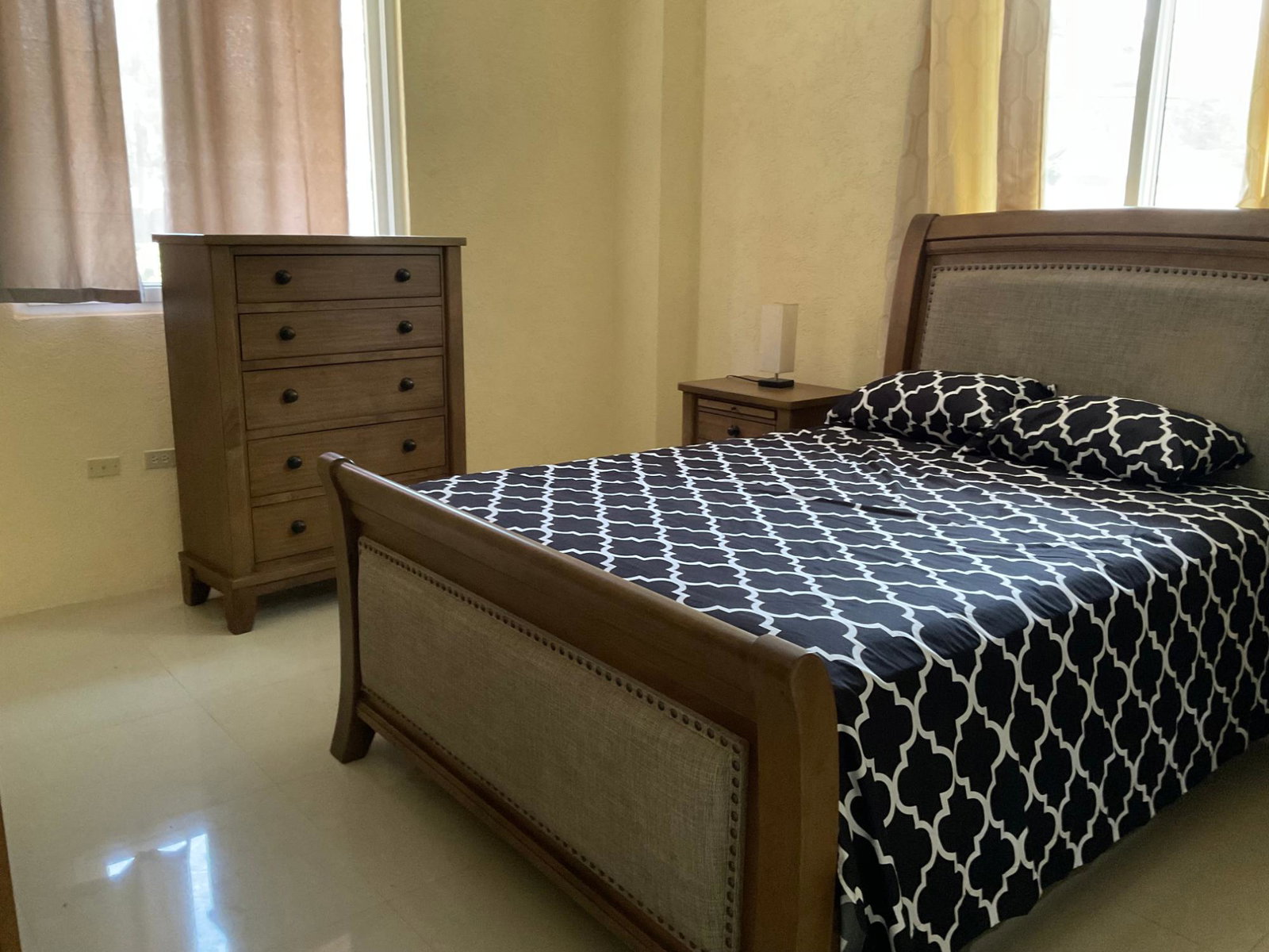 Eleventh image of 12-9-11 Washington Drive, Kingsto in Kingston 10, St. Andrew, Jamaica - property is For Sale