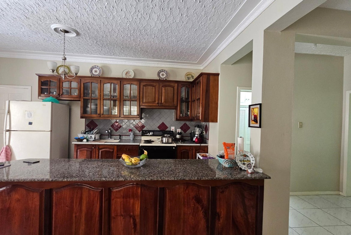 Seventeenth image of 8-11 Grosvenor Terrace in Kingston 8, St. Andrew, Jamaica - property is For Sale
