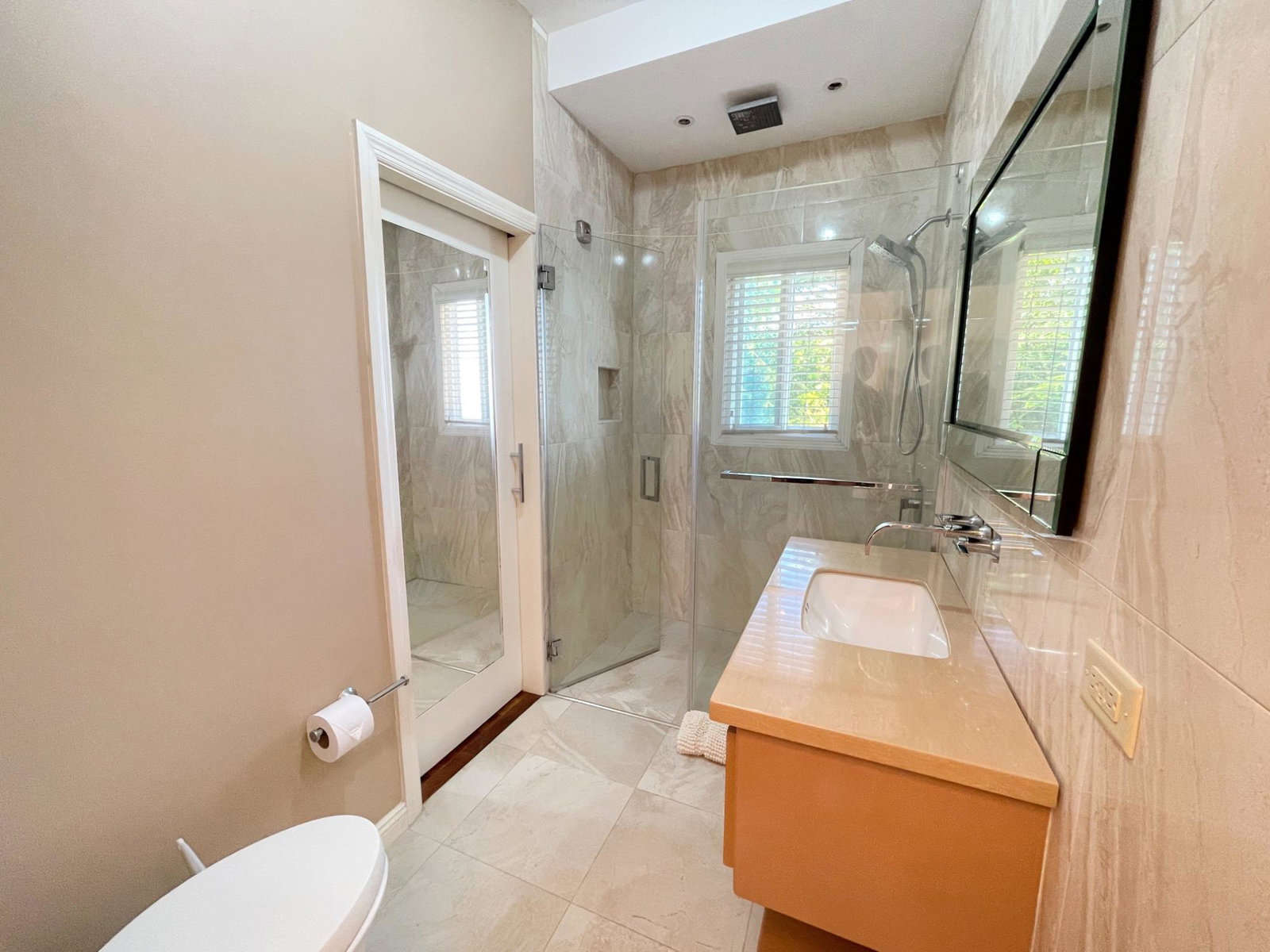 Fourteenth image of 7-60 Sunset Avenue in Kingston 6, St. Andrew, Jamaica - property is For Rent