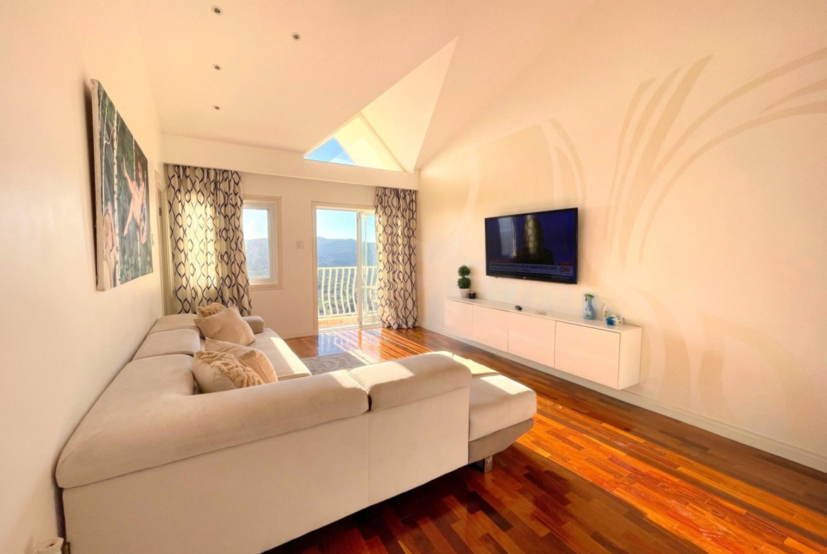 Fifth image of 7-60 Sunset Avenue in Kingston 6, St. Andrew, Jamaica - property is For Rent