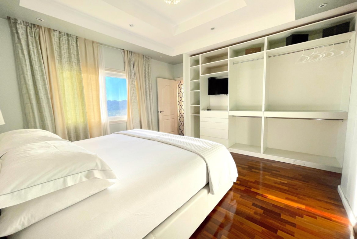 Eighth image of 7-60 Sunset Avenue in Kingston 6, St. Andrew, Jamaica - property is For Rent