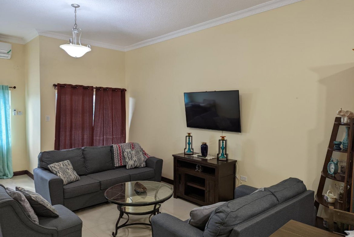 Fourth image of 19-3a Halifax Avenue in Kingston 6, St. Andrew, Jamaica - property is For Rent