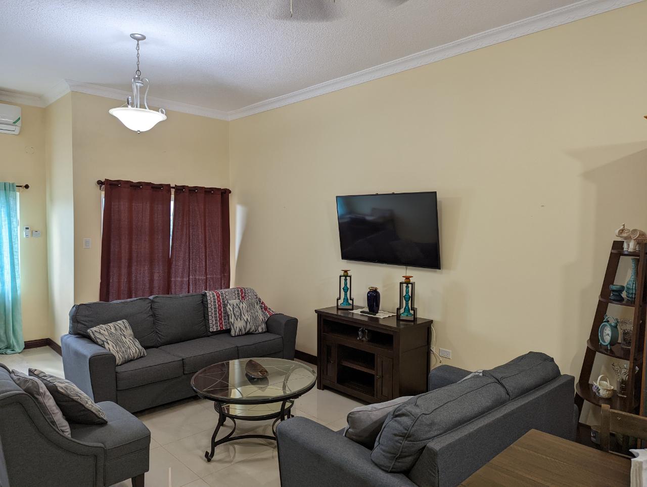 Fourth image of 19-3a Halifax Avenue in Kingston 6, St. Andrew, Jamaica - property is For Rent