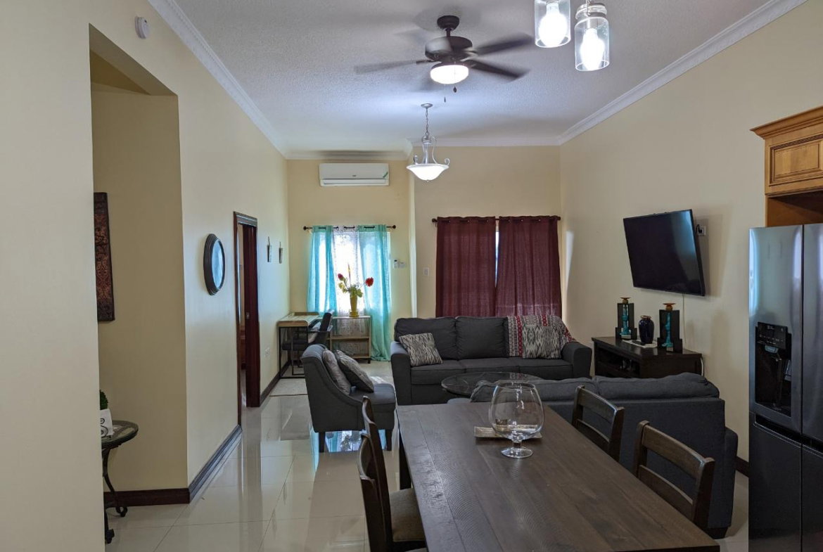 Fifth image of 19-3a Halifax Avenue in Kingston 6, St. Andrew, Jamaica - property is For Rent
