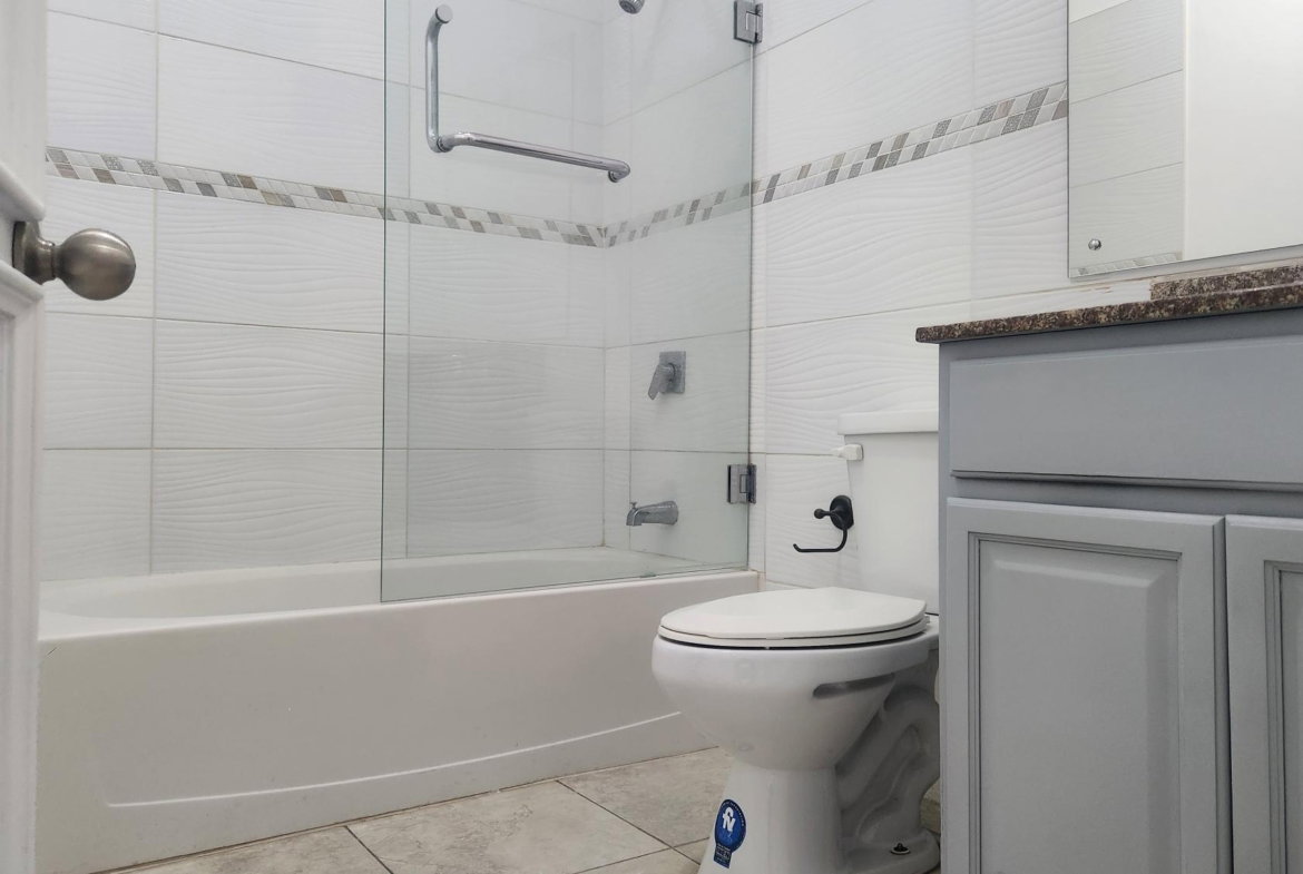 Eleventh image of 2- 11 Annettte Crescent in Kingston 10, St. Andrew, Jamaica - property is For Rent