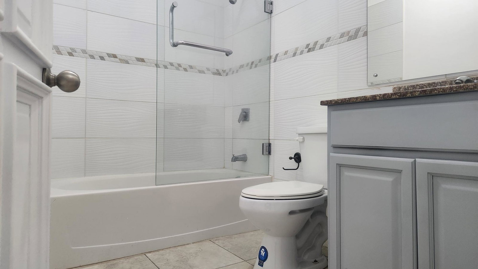 Eleventh image of 2- 11 Annettte Crescent in Kingston 10, St. Andrew, Jamaica - property is For Rent
