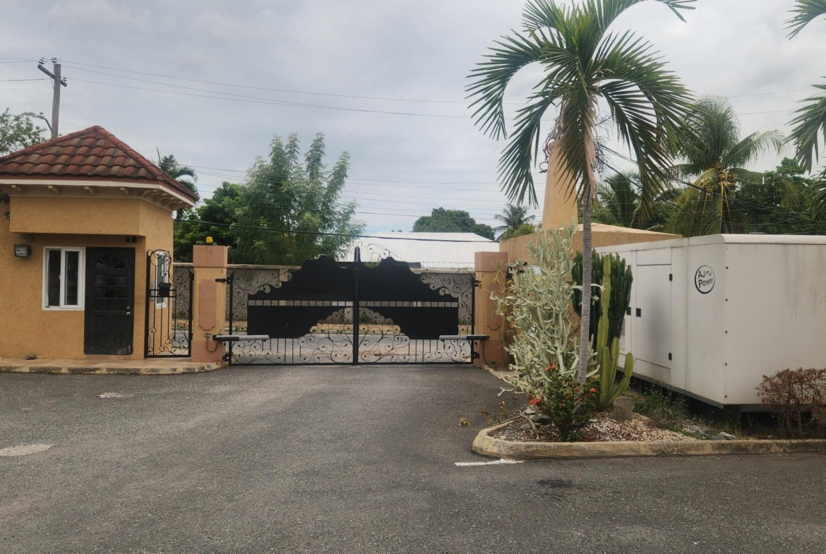 Twenty-First image of 2- 11 Annettte Crescent in Kingston 10, St. Andrew, Jamaica - property is For Rent