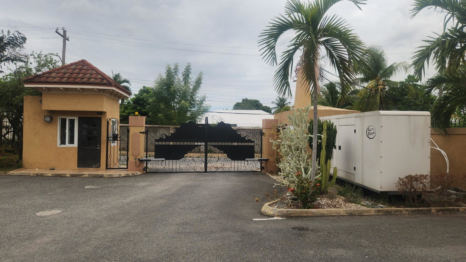 Twenty-First image of 2- 11 Annettte Crescent in Kingston 10, St. Andrew, Jamaica - property is For Rent