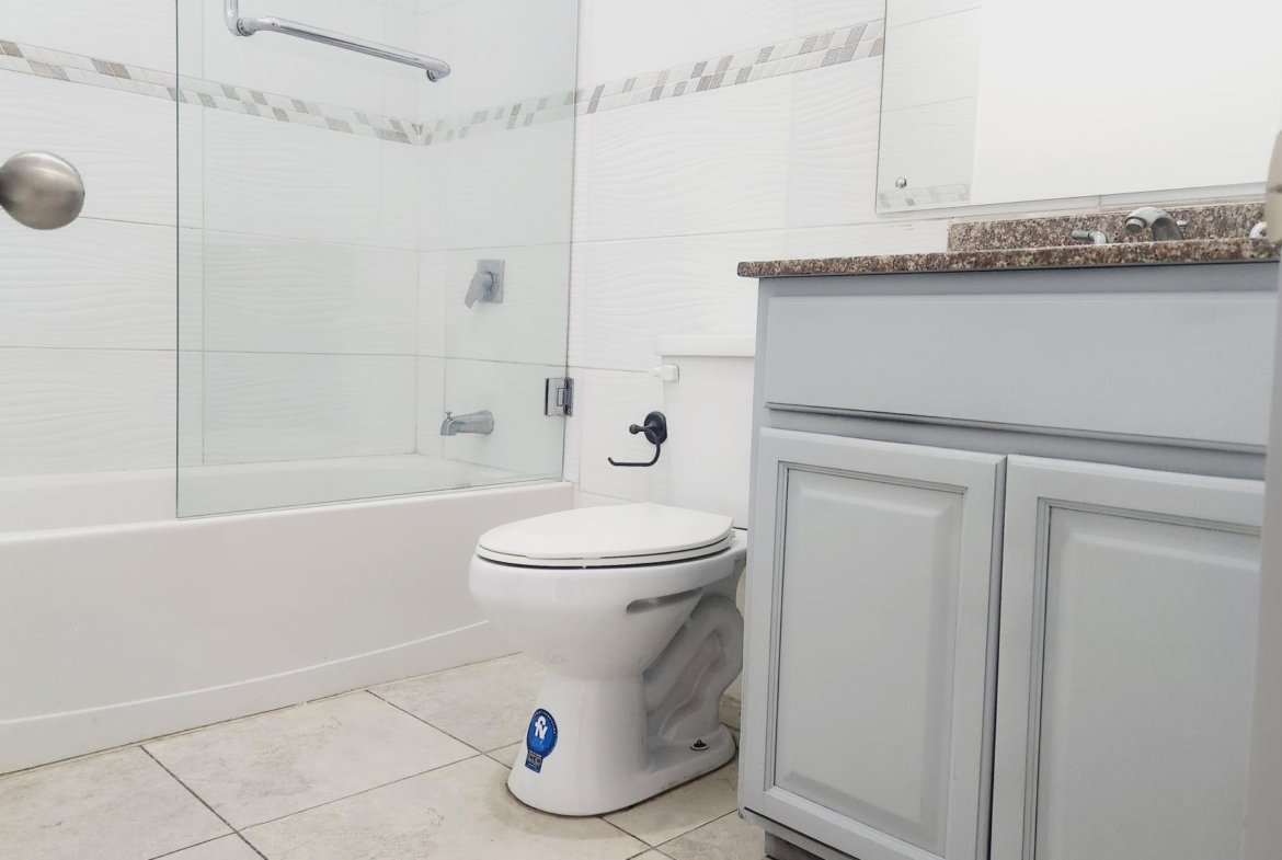 Tenth image of 2- 11 Annettte Crescent in Kingston 10, St. Andrew, Jamaica - property is For Rent
