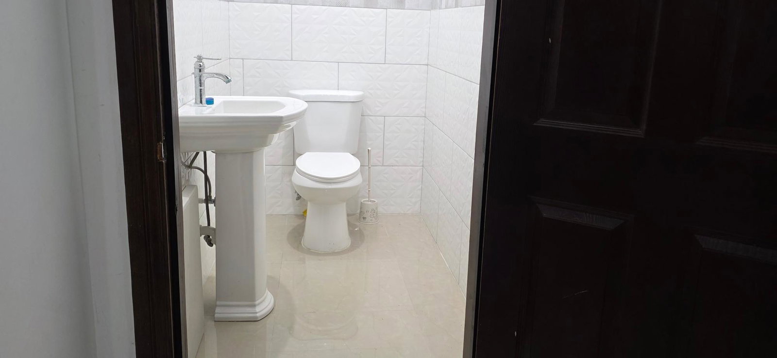 Twelfth image of 3-19 Roehampton Drive in Kingston 19, St. Andrew, Jamaica - property is For Sale