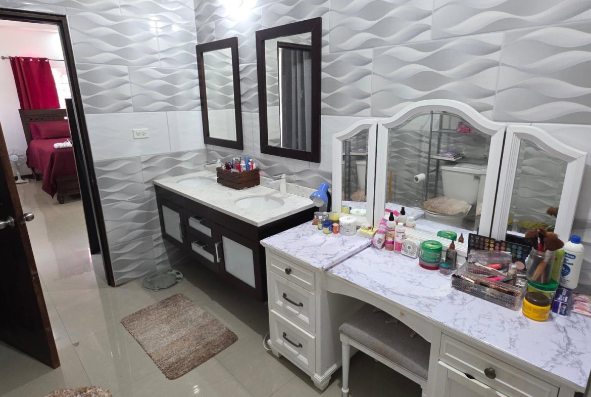 Sixteenth image of 3-19 Roehampton Drive in Kingston 19, St. Andrew, Jamaica - property is For Sale