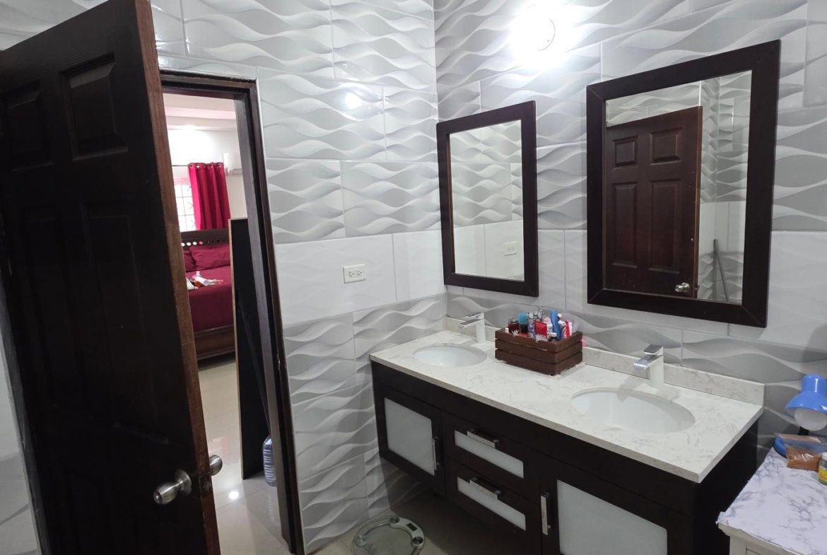 Seventeenth image of 3-19 Roehampton Drive in Kingston 19, St. Andrew, Jamaica - property is For Sale
