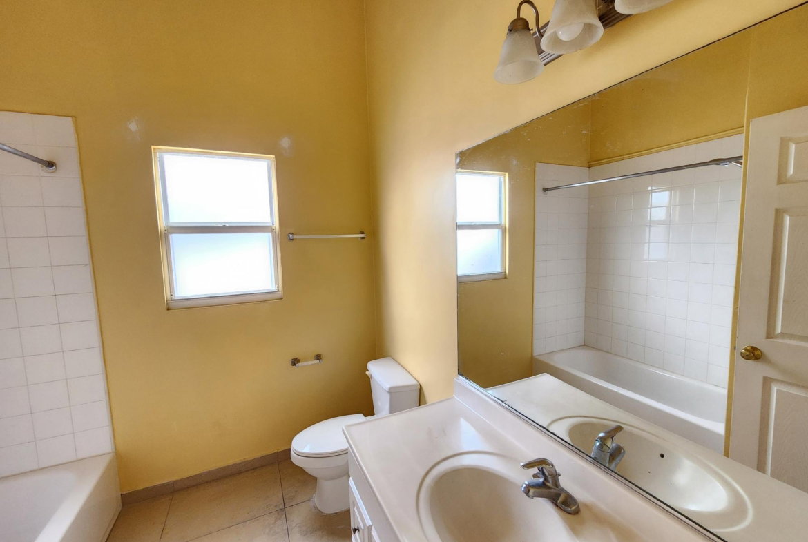 Twelfth image of 190 Esperanza Drive in Spanish Town, St. Catherine, Jamaica - property is For Rent