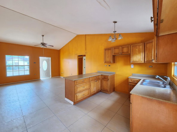 Seventh image of 190 Esperanza Drive in Spanish Town, St. Catherine, Jamaica - property is For Rent
