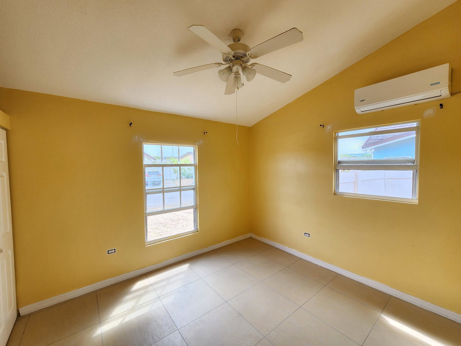 Tenth image of 190 Esperanza Drive in Spanish Town, St. Catherine, Jamaica - property is For Rent