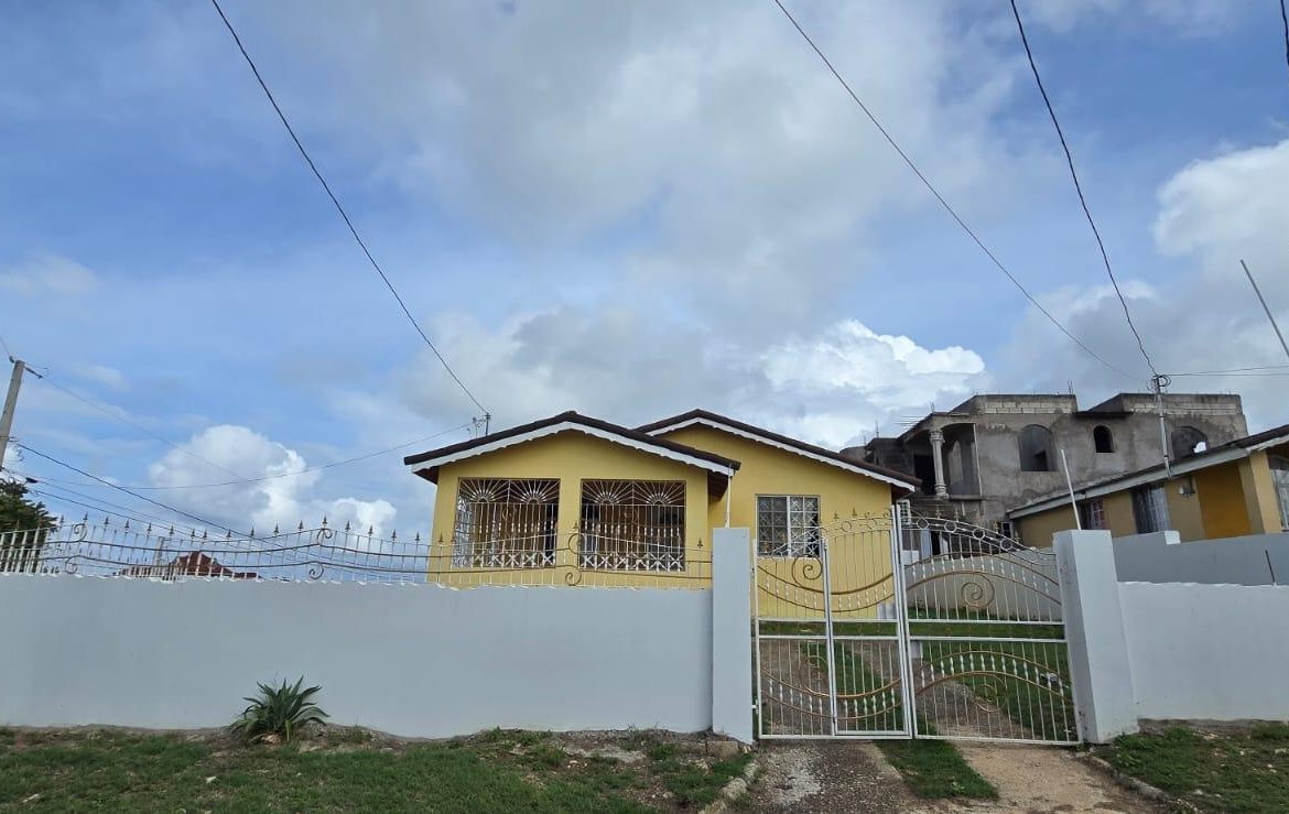 Third image of 413 Florence Hall Village in FLORENCE HALL VILLAGE, Trelawny, Jamaica - property is For Rent