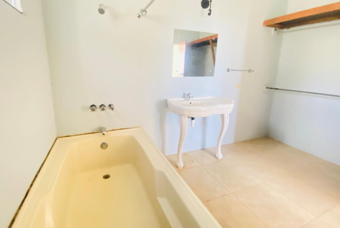 Eighth image of 286 St. Mary Close in Spanish Town, St. Catherine, Jamaica - property is For Rent