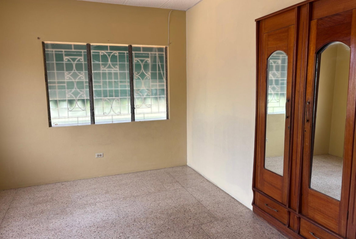 Sixteenth image of 10 Crotona Terrace in Kingston 20, St. Andrew, Jamaica - property is For Rent