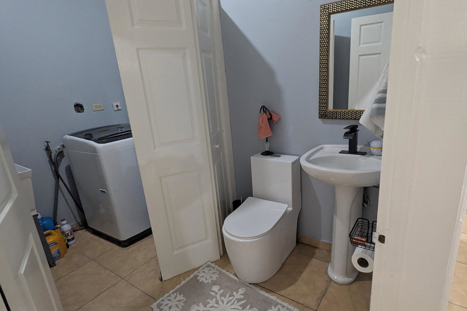 Fourteenth image of 21-22a Leas Flat Avenue in Kingston 19, St. Andrew, Jamaica - property is For Sale