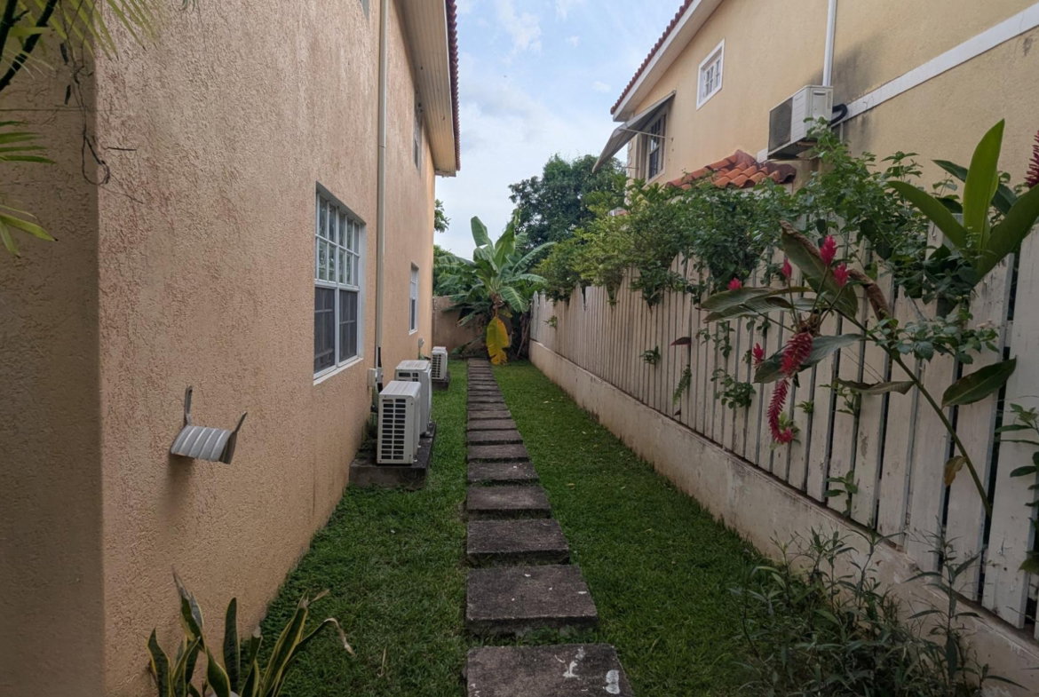 Tenth image of 21-22a Leas Flat Avenue in Kingston 19, St. Andrew, Jamaica - property is For Sale