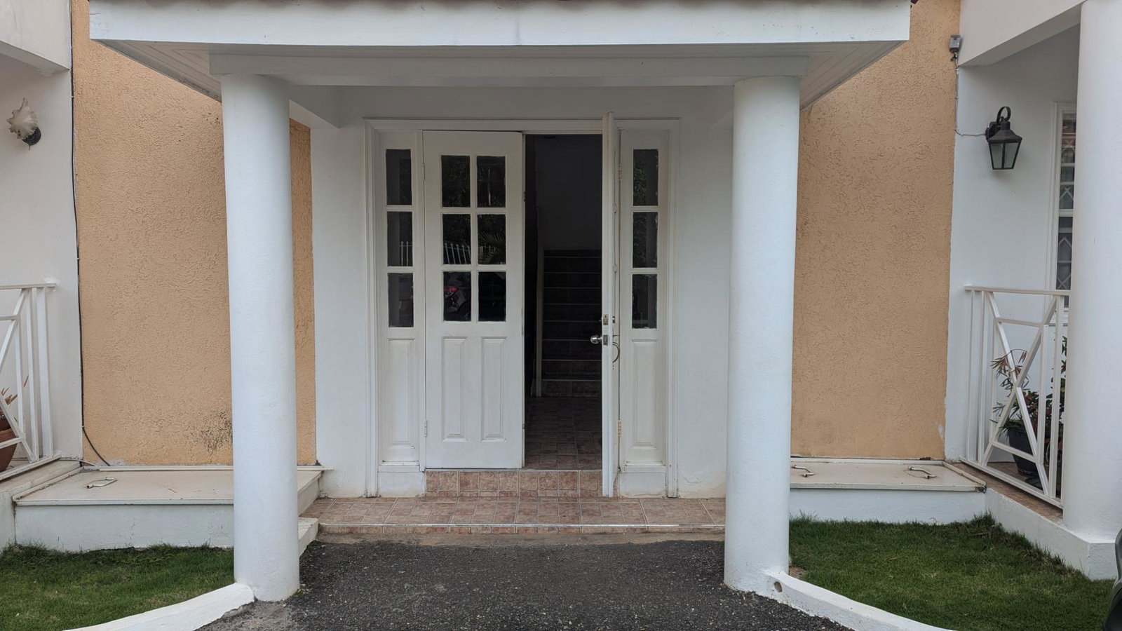 First image of 21-22a Leas Flat Avenue in Kingston 19, St. Andrew, Jamaica - property is For Sale