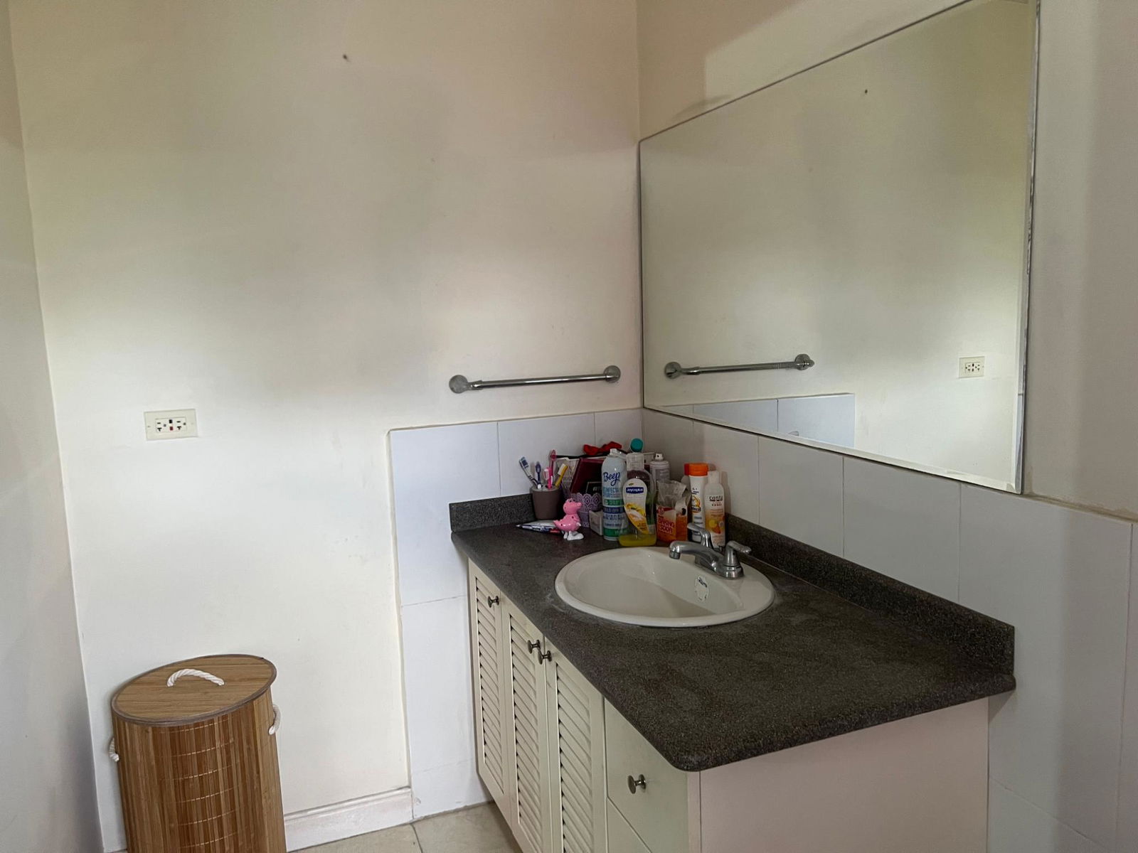 Ninth image of 550 Flower Avenue, Jacarana, in JACARANDA (U/C), St. Catherine, Jamaica - property is For Sale