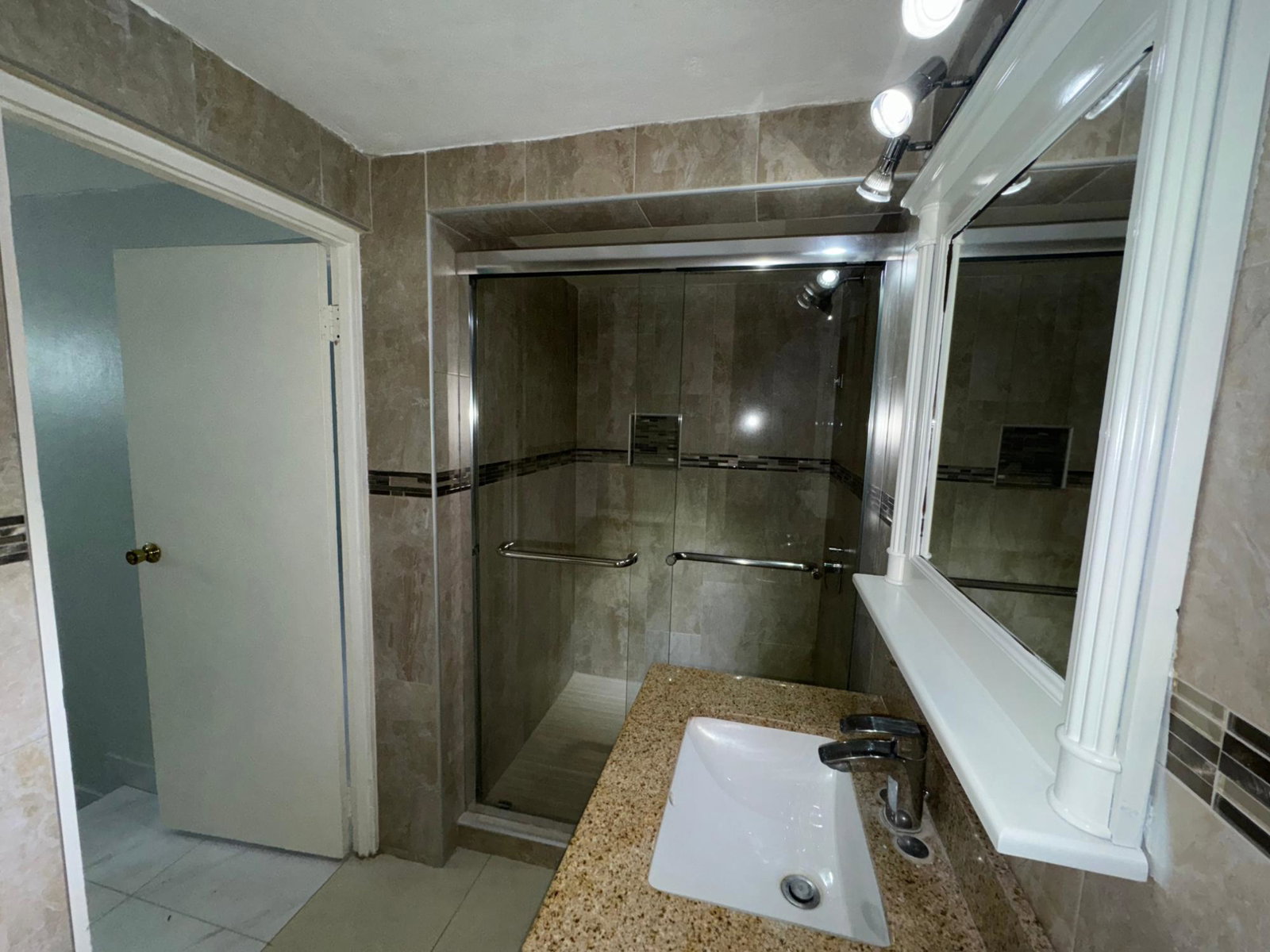 Thirteenth image of 2-40 Meadow Way in Kingston 19, St. Andrew, Jamaica - property is For Sale