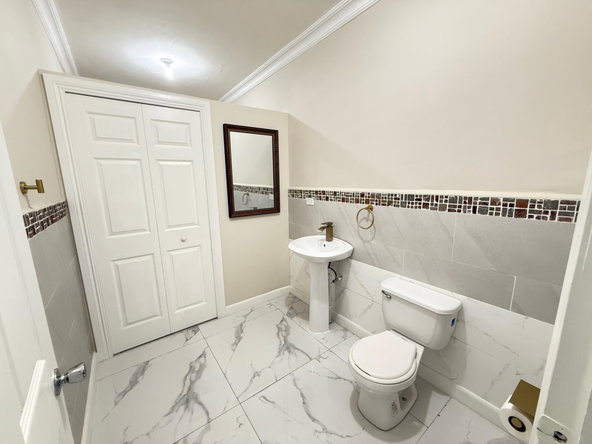 Eleventh image of 25-8 Buena Vista Drive in Kingston 6, St. Andrew, Jamaica - property is For Rent