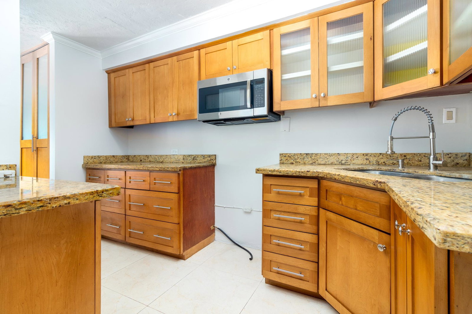 Eighth image of 29 Mimosa Place in Kingston 6, St. Andrew, Jamaica - property is For Rent